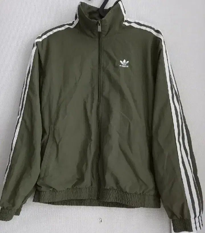 アディダス カーキ トラップトップ ジャージ ジップアップジャージ 85 XS