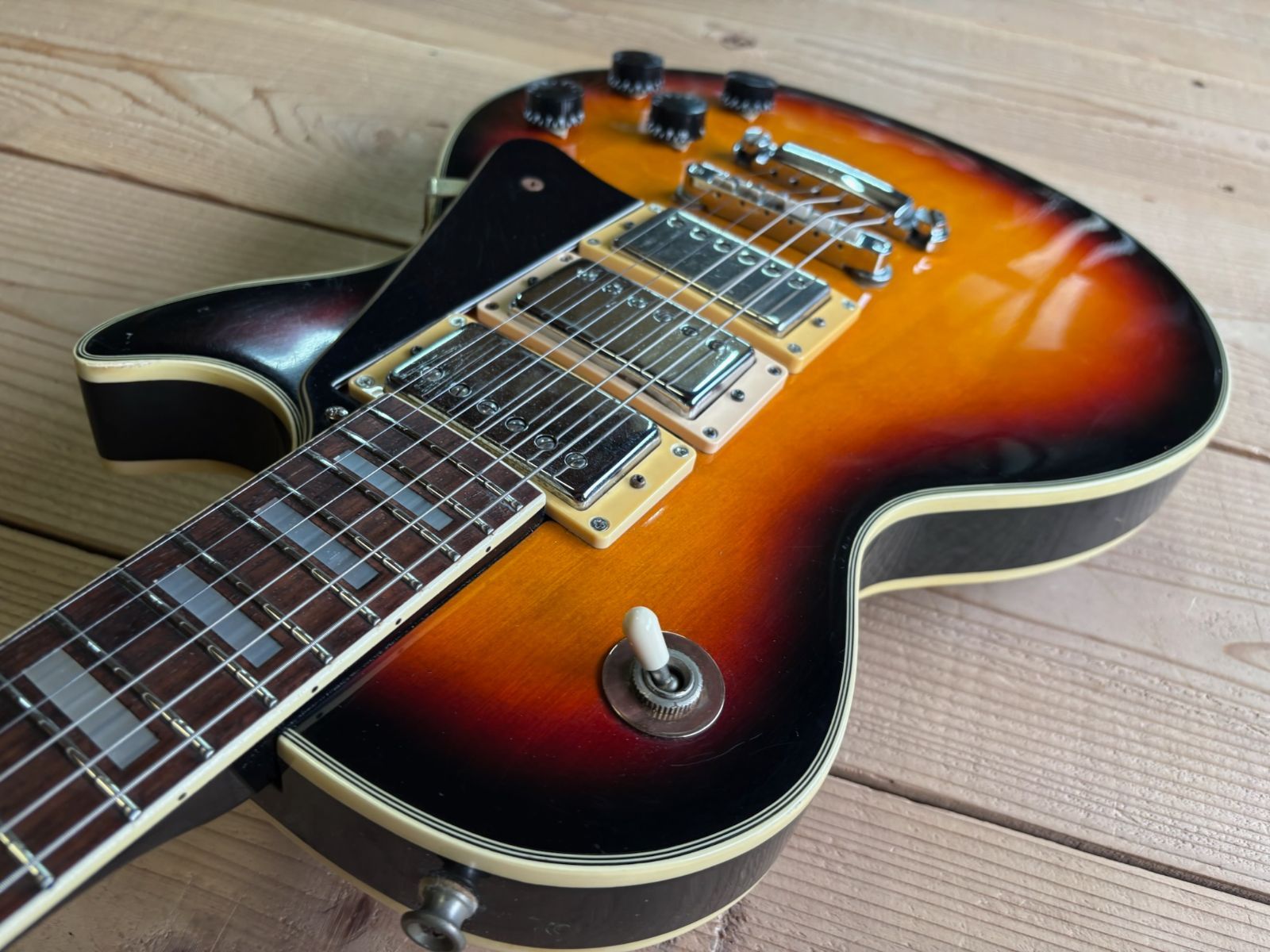 トムソン レスポールタイプギター Tomson Les Paul Custom Type