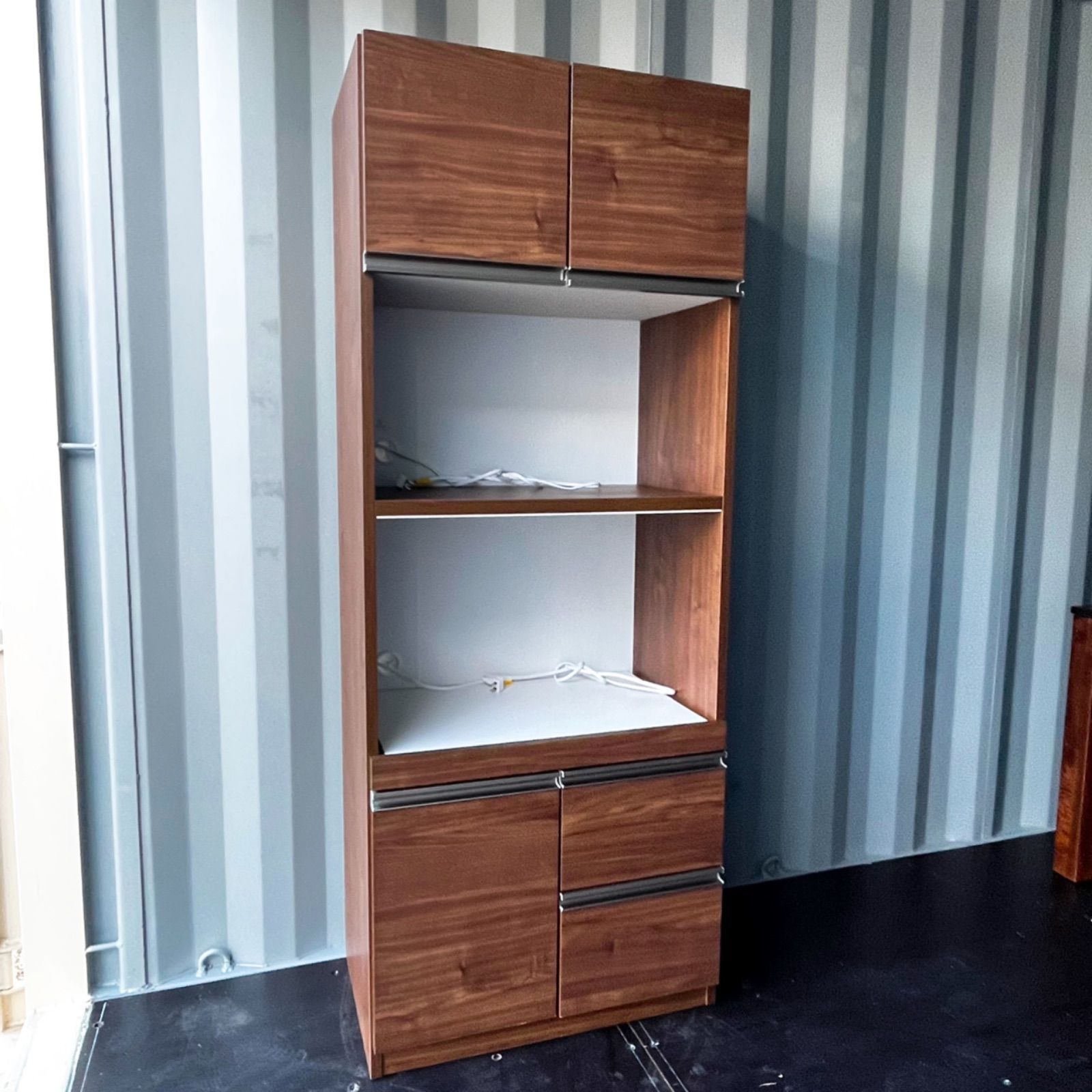 取付無料！クラフト古賀 北欧風ナチュラルウォールナット調キッチンボード 食器棚✨ 取付無料！クラフト古賀 北欧風ナチュラルウォールナット調キッチン