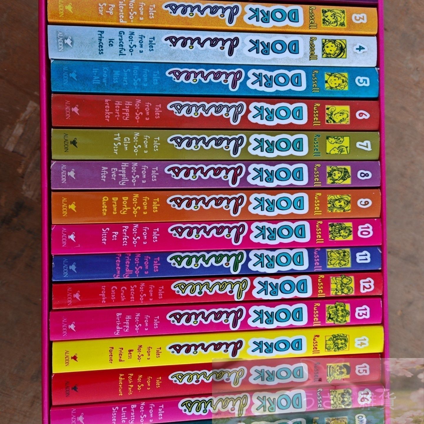 Dork Diaries ドークダイアリーズ　洋書 16冊セット　 英語 Dork Diaries Complete Set Volumes 1-14 Hardcover By Rachel