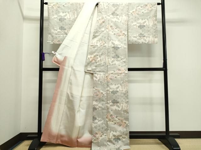 平和屋着物●本場大島紬　白大島　7マルキ　花唐草文　正絹　逸品　CAAR6492ze 平和屋着物○本場大島紬 白大島 7マルキ 花唐草文 正絹 逸品