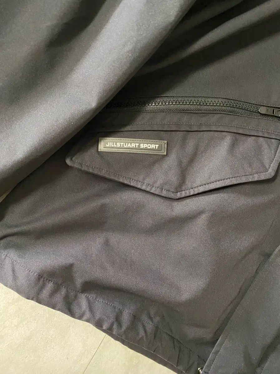 STUART ジルスチュアート