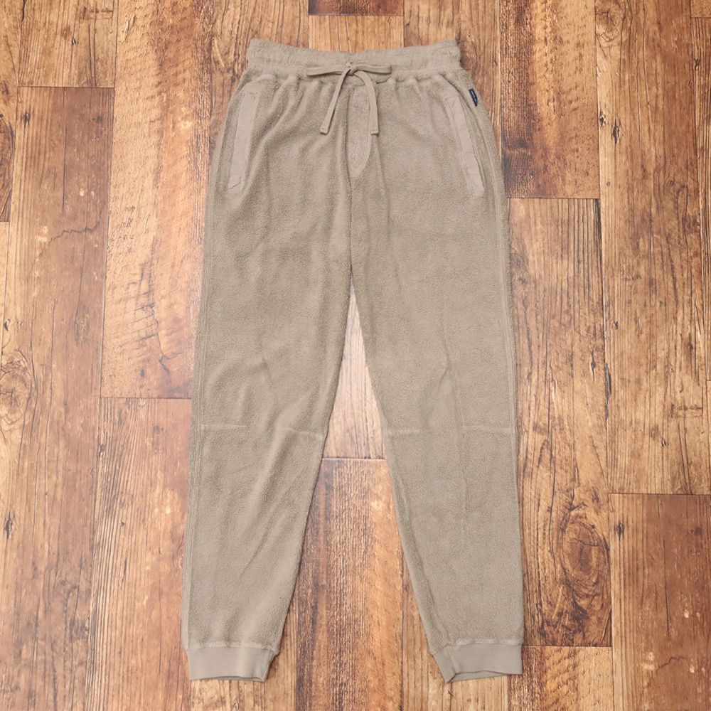 |ベージュ|kg138|