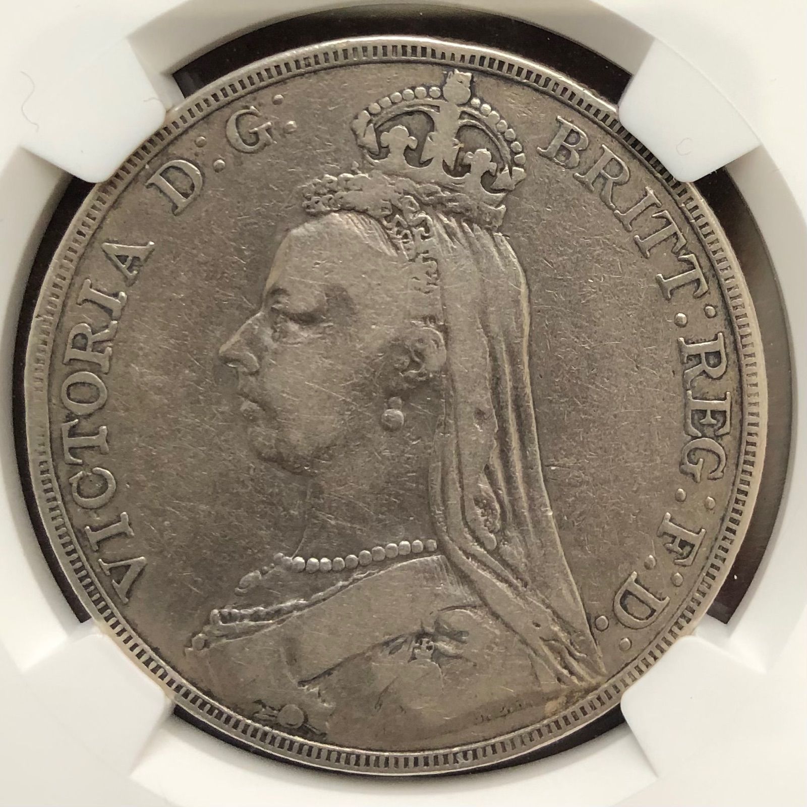 NGC 1889年 ヴィクトリア女王 ジュビリーヘッド クラウン銀貨 - メルカリ