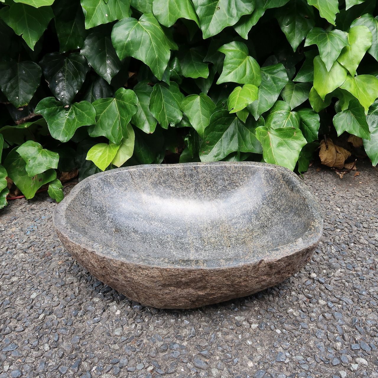 天然自然石・扇型石灯篭・オブジェ・坪庭灯篭・足元灯篭】庭石 天然自然石・扇型石灯篭・オブジェ・坪庭灯篭・足元灯篭】庭石
