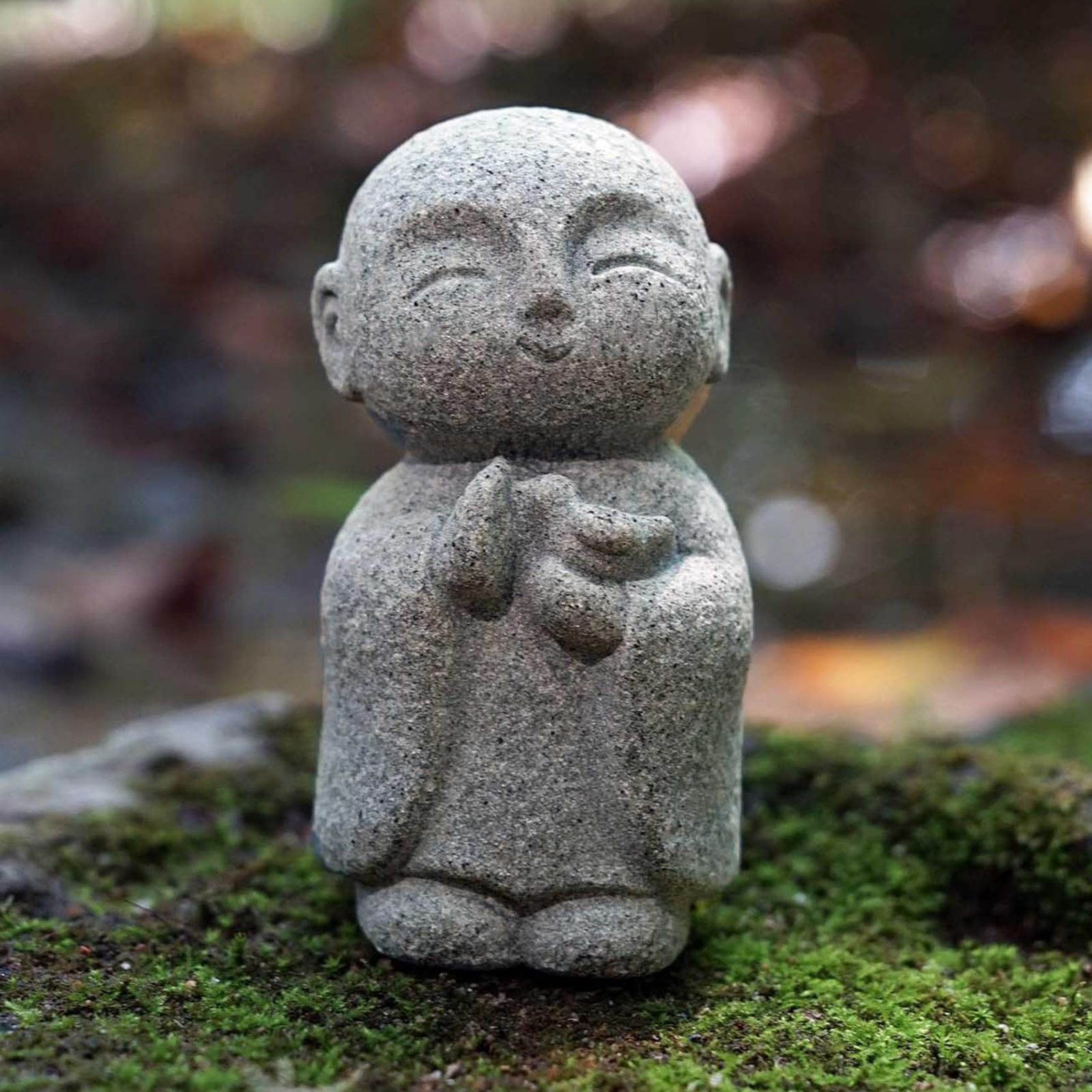 送料無料　旧家蔵出　時代物　祈りの仏像　お坊さん　高さ15ｃｍ　475ｇ 在庫処分】RemeeHi お地蔵さんセット癒し可愛い小型置物祈りお