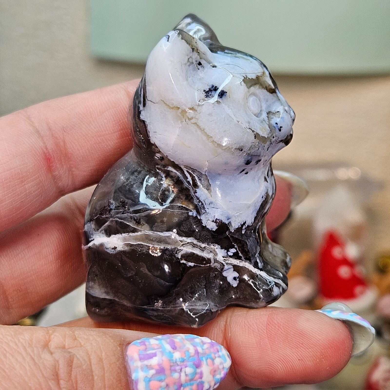 激レア✨💖✨ボルケーノアゲート✨猫✨カービング✨ - メルカリ