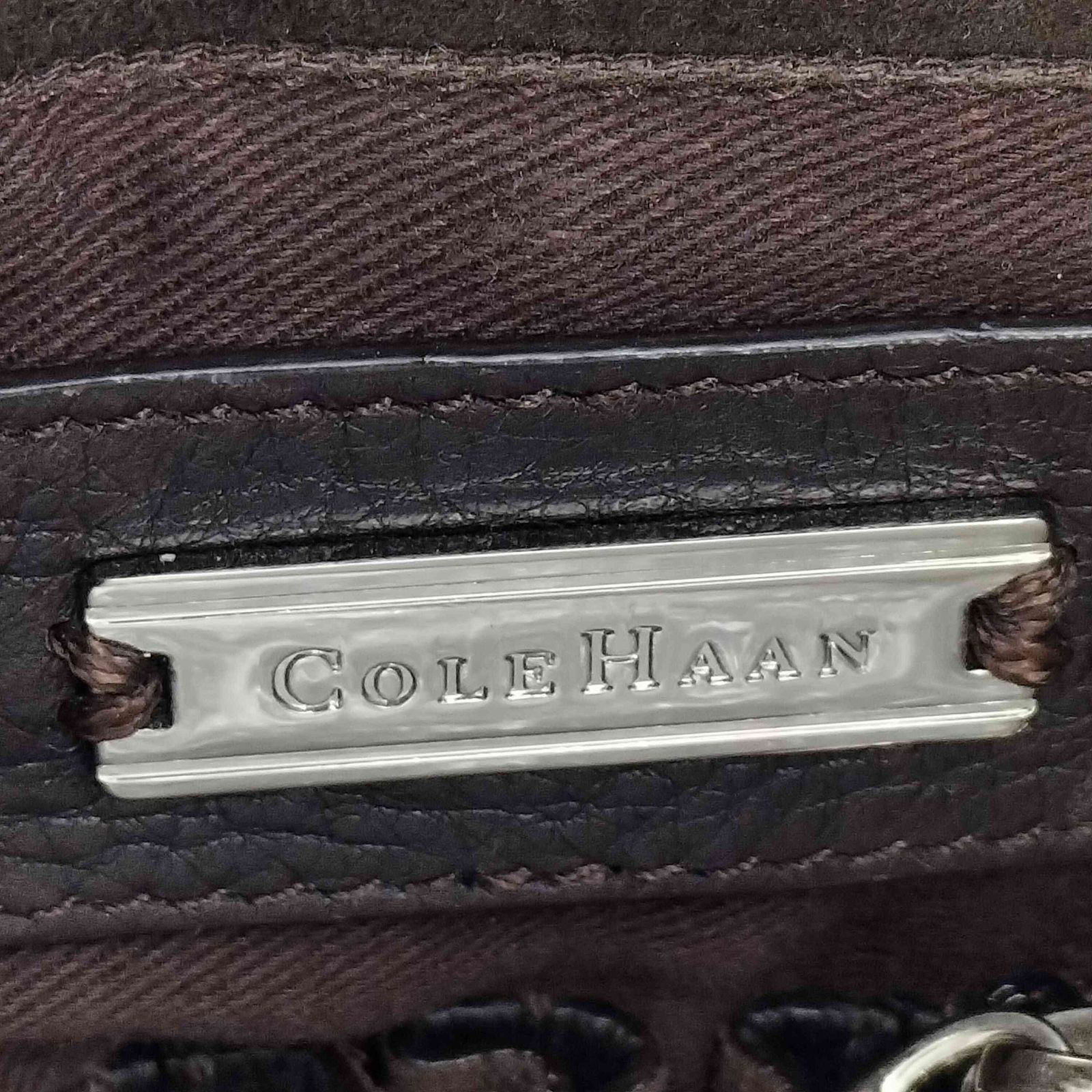 ✨希少✨コールハーン メッセンジャー バッグ クロスボディ レザー ショルダー コールハーン COLE HAAN レザーメッセンジャーバッグ クロス