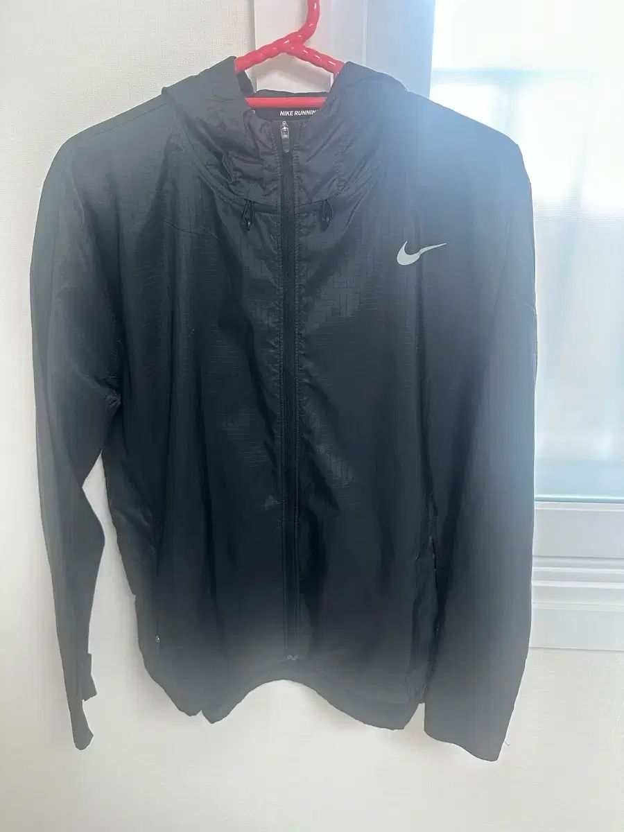 NIKE ナイキ ウィンドブレーカー