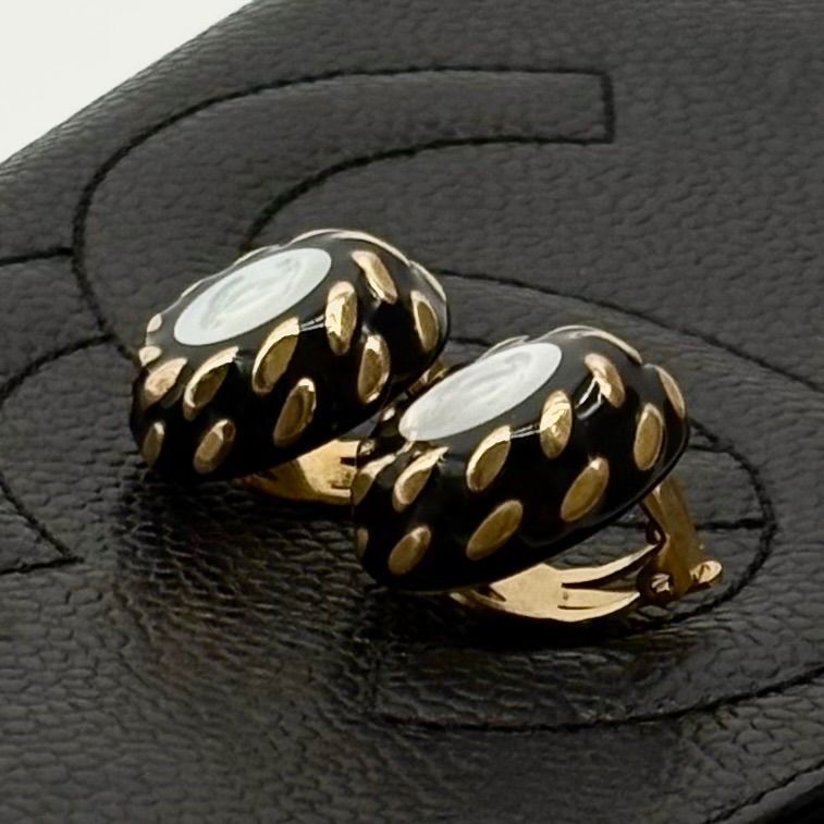 シャネル CHANEL ココマーク イヤリング ラウンド シェル イヤリング 