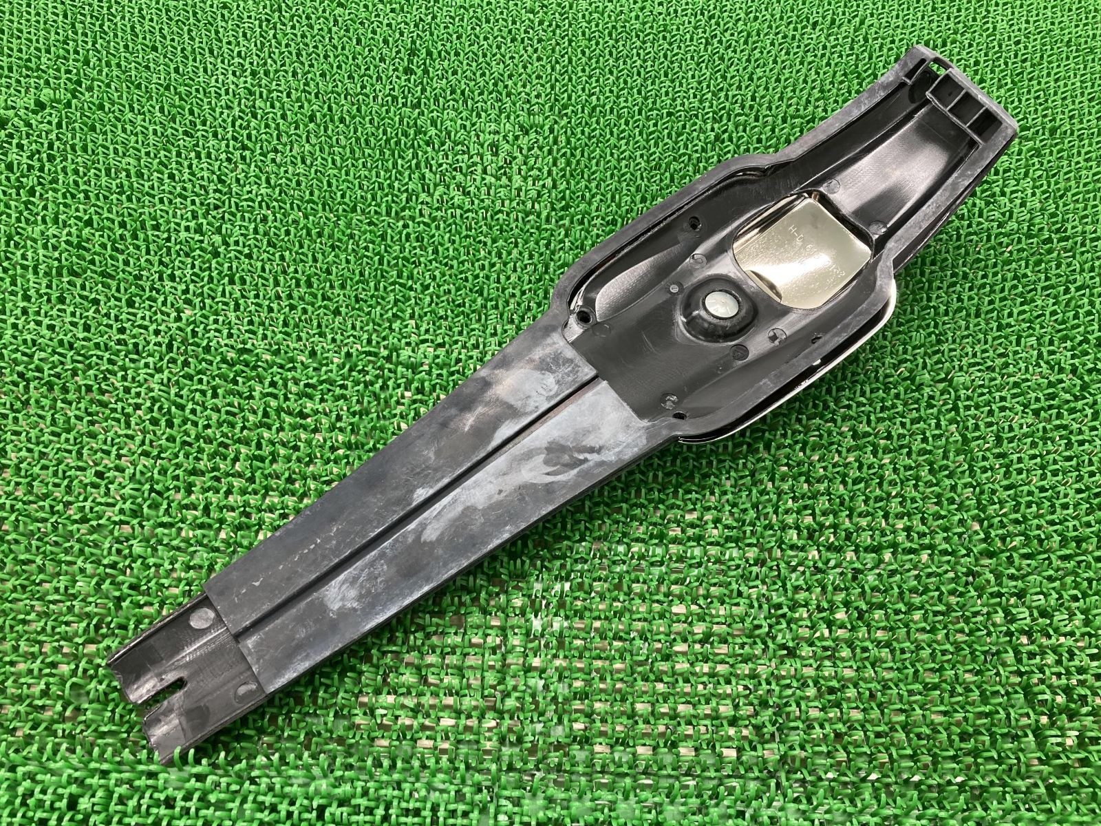 FXSB1690 タンクコンソール 61300169 ハーレー 純正 中古 バイク 部品
