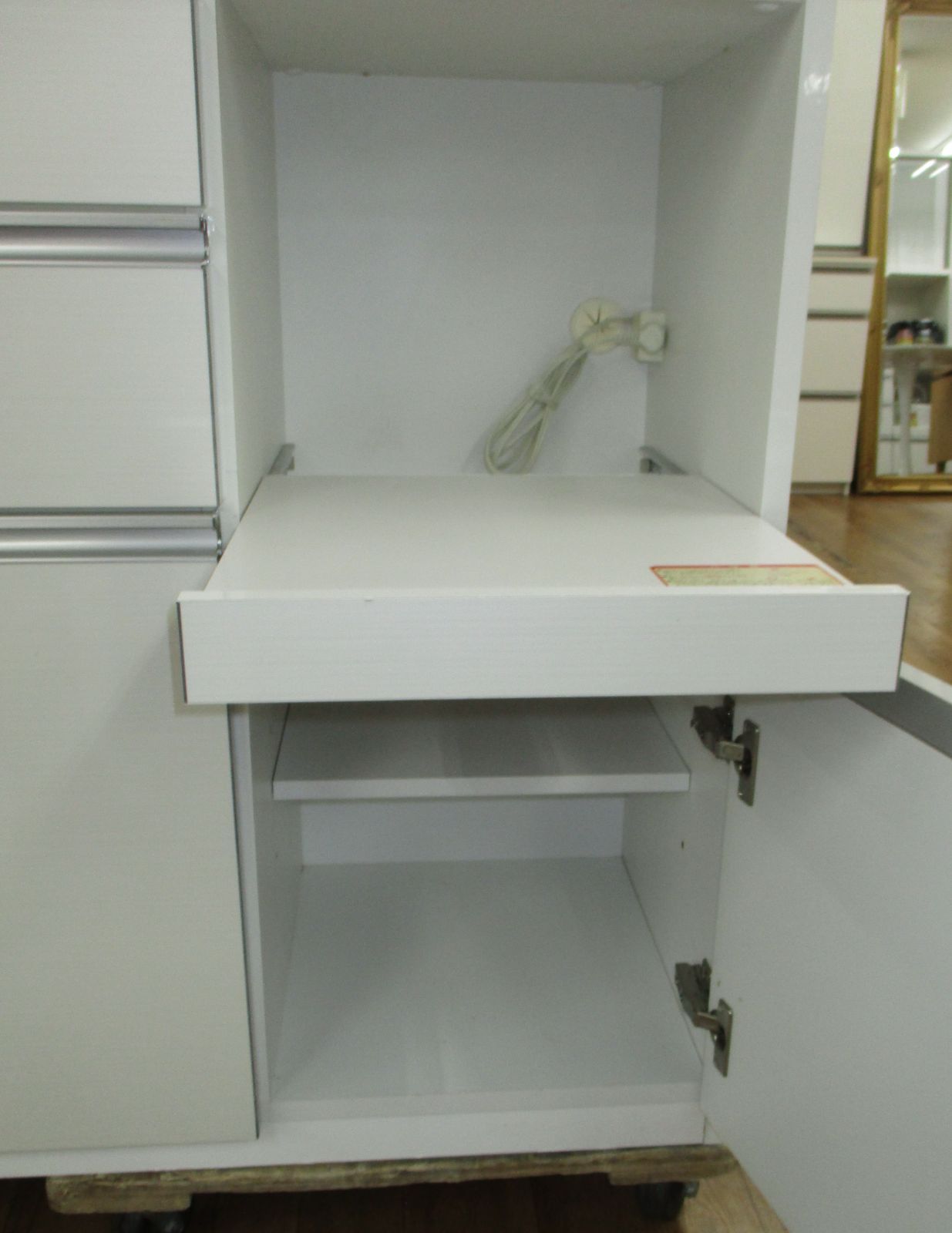 R066 最高級 古賀家具 大型キッチンボード、食器棚、幅174cm Used  