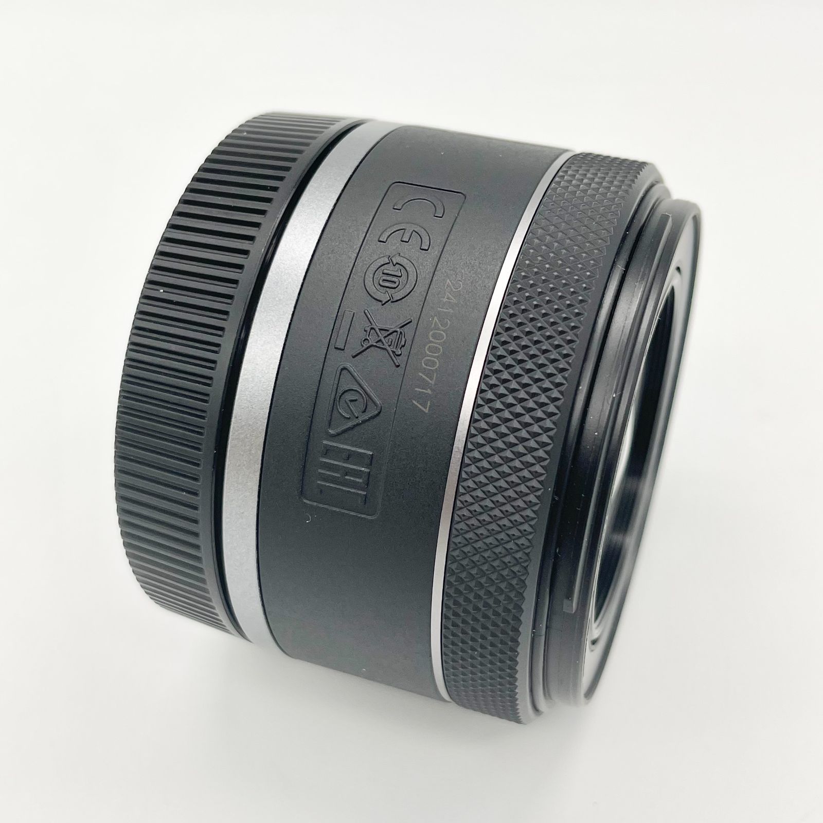 新品同様】CANON RF 16mm F2.8 STM 単焦点レンズ - メルカリ 