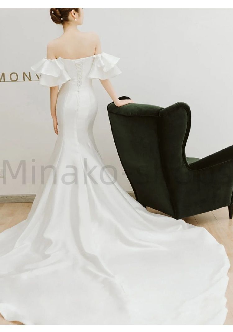 ウェディングドレス