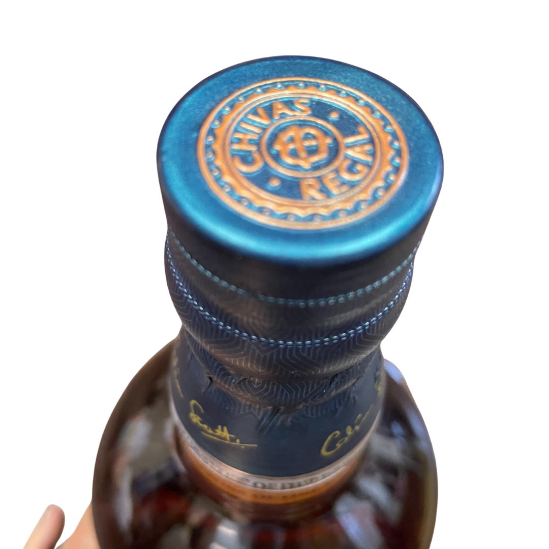 新品未開封 シーバスリーガル 18年 ゴールドシグネチャー 700ml シーバスリーガル シーバス リーガル 18年 ゴールド