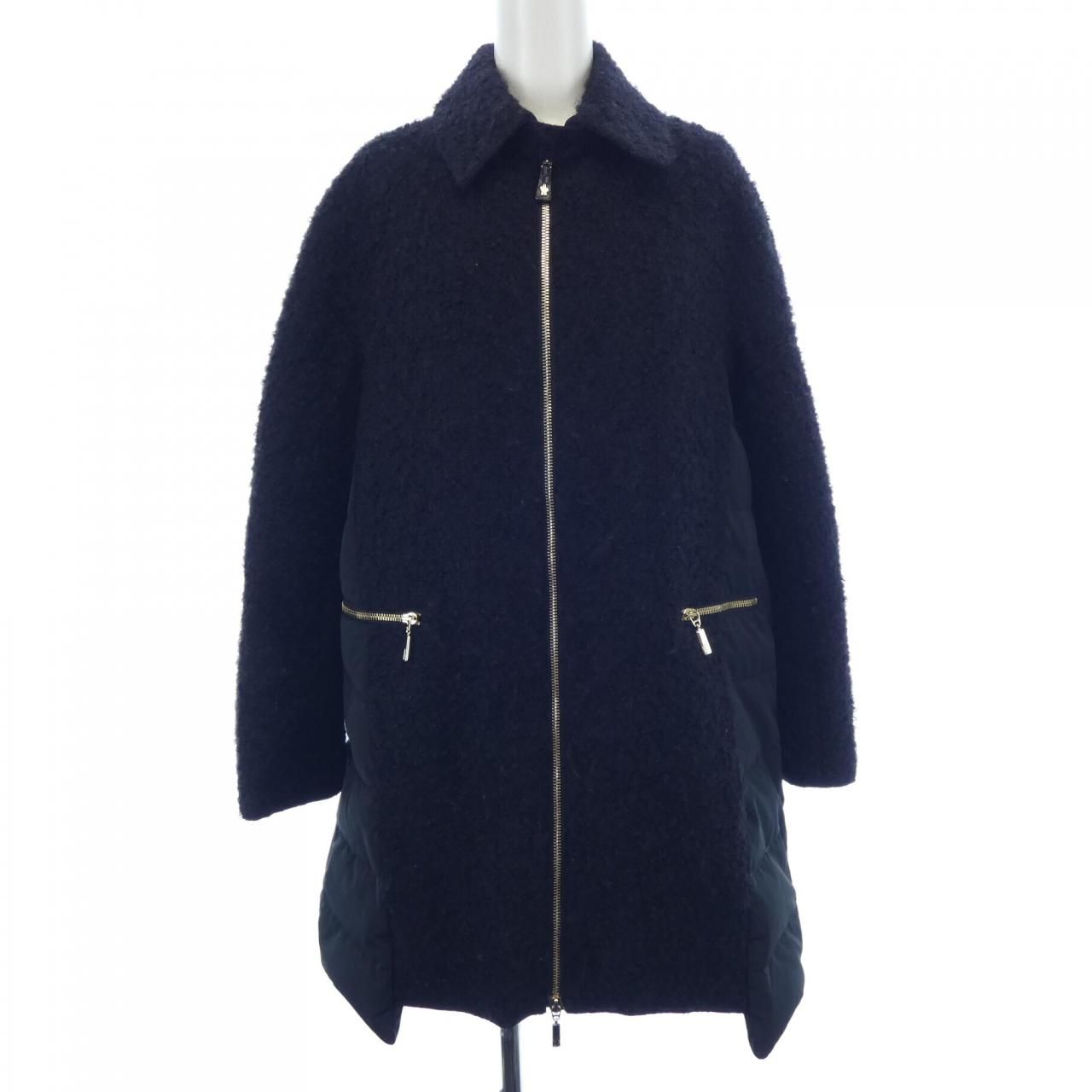 モンクレールガムルージュ MONCLER GAMMEROUGE ダウンコート