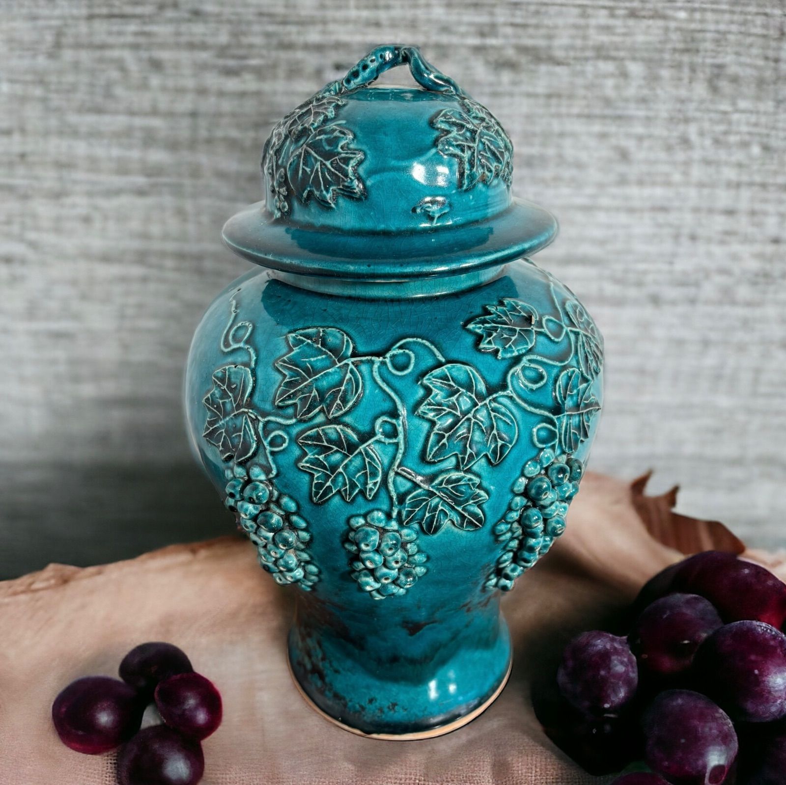 蓋付き 壺 [葡萄] 中国雑貨 フラワーベース 花瓶 花入れ 丸壺 花器 陶器 ブドウ ぶどう 古美術 骨董品 - メルカリ