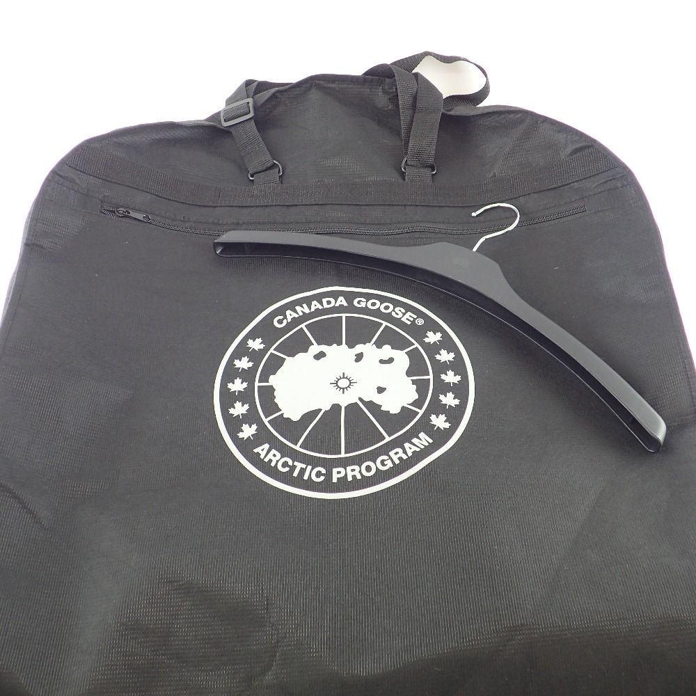 CANADA GOOSE カナダグース 2050U1 ユニセックス チリワックボンバー M 