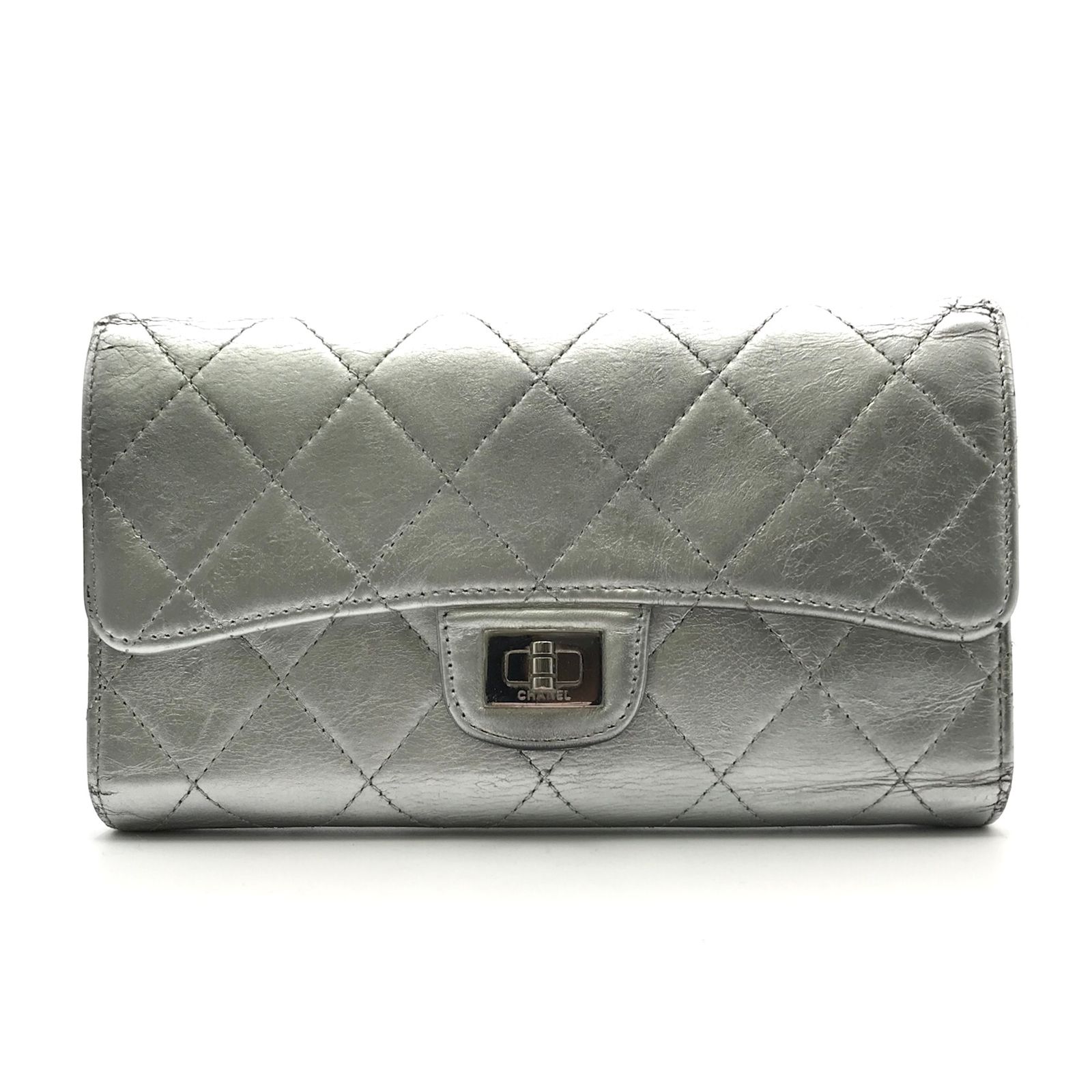 CHANEL 長財布メタリックカラーレザー 【公式通販】