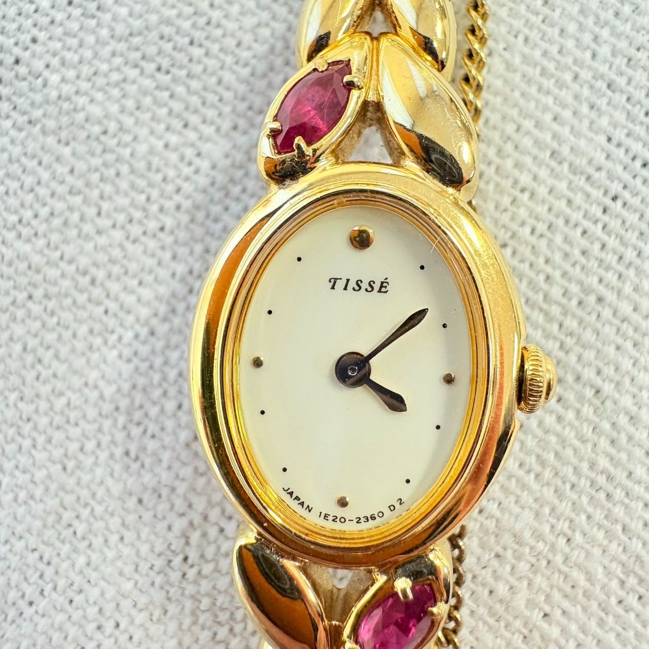 ◇美品 稼働 SEIKO TISSE 腕時計 ホワイト ブレスウォッチ 新品