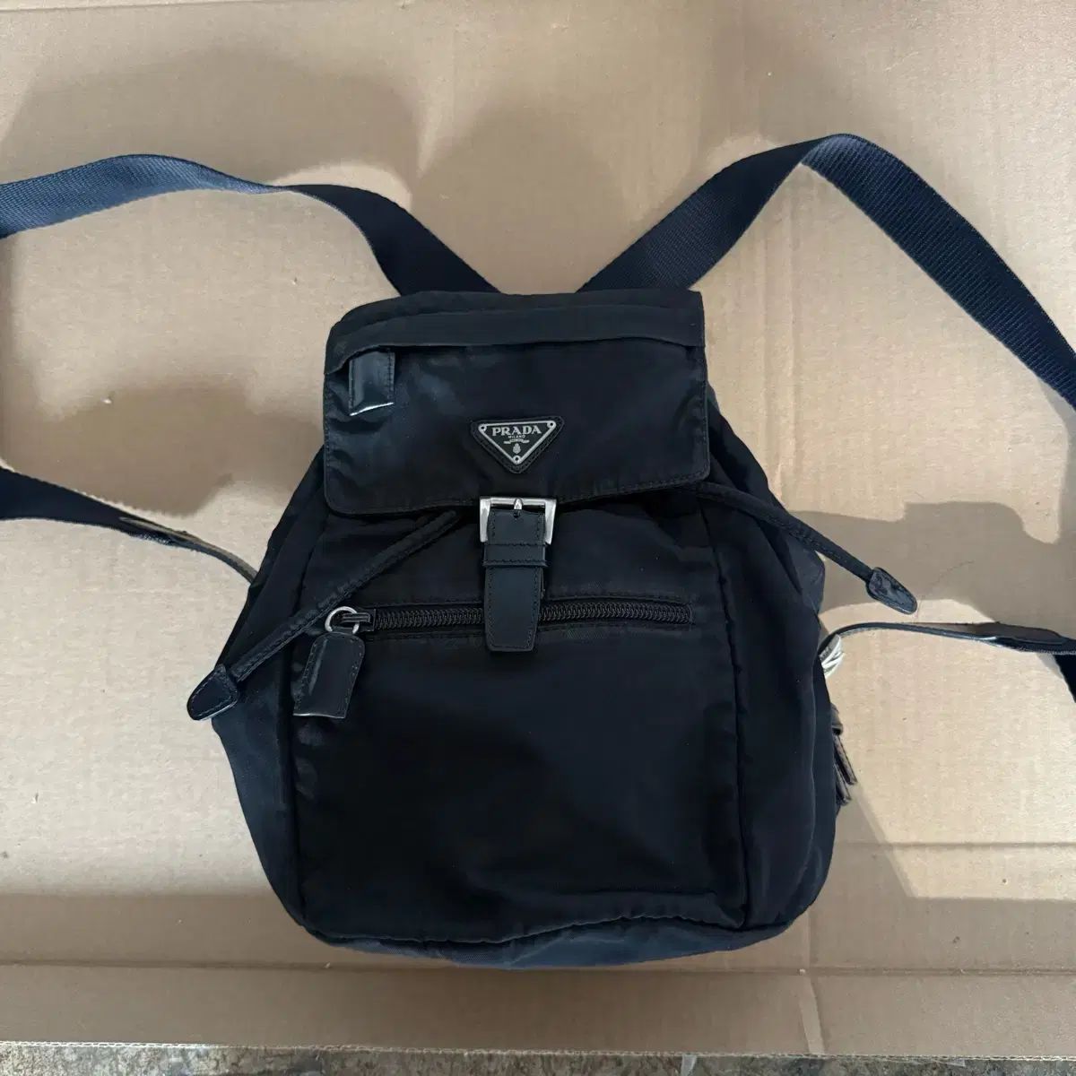 プラダ PRADA ナイロンミニリュック 黒 ブラック ネロ 美品 プラダ