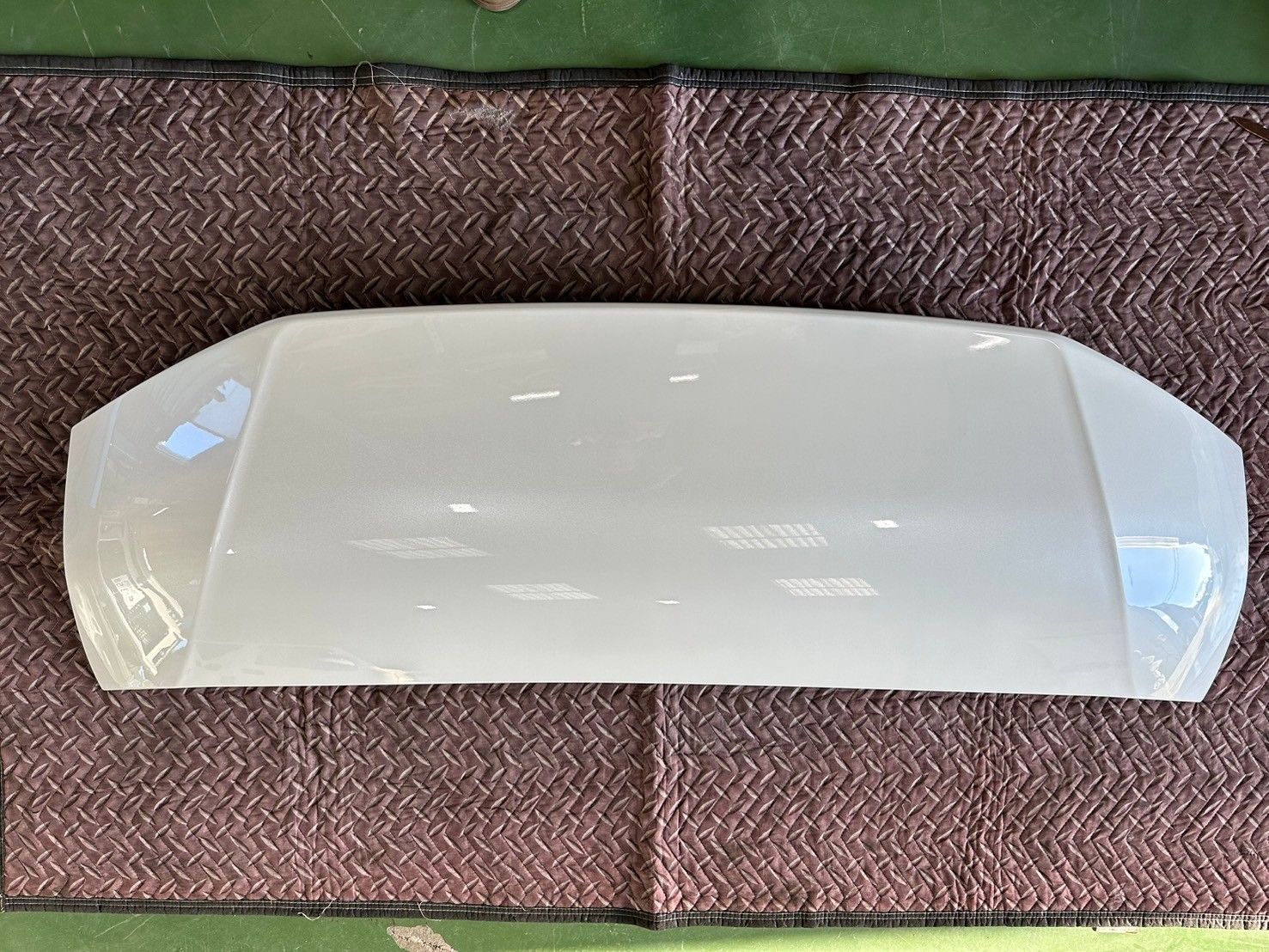 ハイエース415コブラ バットフェイスボンネットナロー 070 415 COBRA