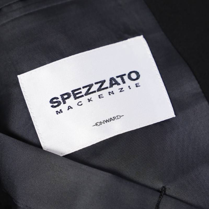 ブラックスーツ A4