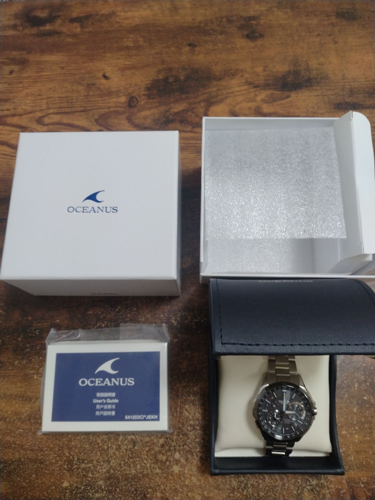 美品 カシオオシアナス OCW-G1000DB GPSハイブリッド電波ソーラー