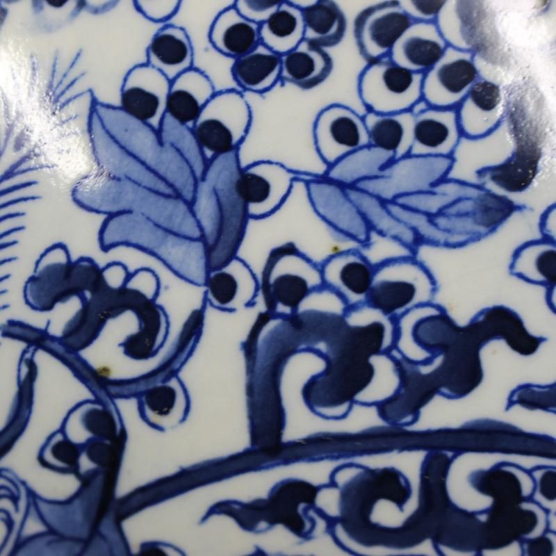 清康煕青花を着て鳳紋将軍缶 景徳鎮 陶磁器 装飾品 現代工芸品 美術品 置物 清康煕青花を着て鳳紋将軍缶 景徳鎮 陶磁器 装飾品 現代工芸品