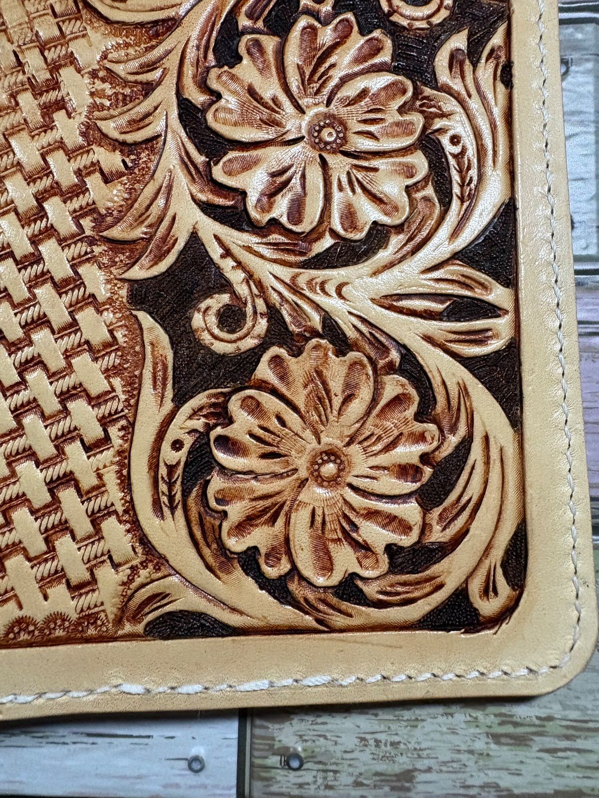 GAIEDE カービングラウンドウォレット長財布 GAIEDE カービング