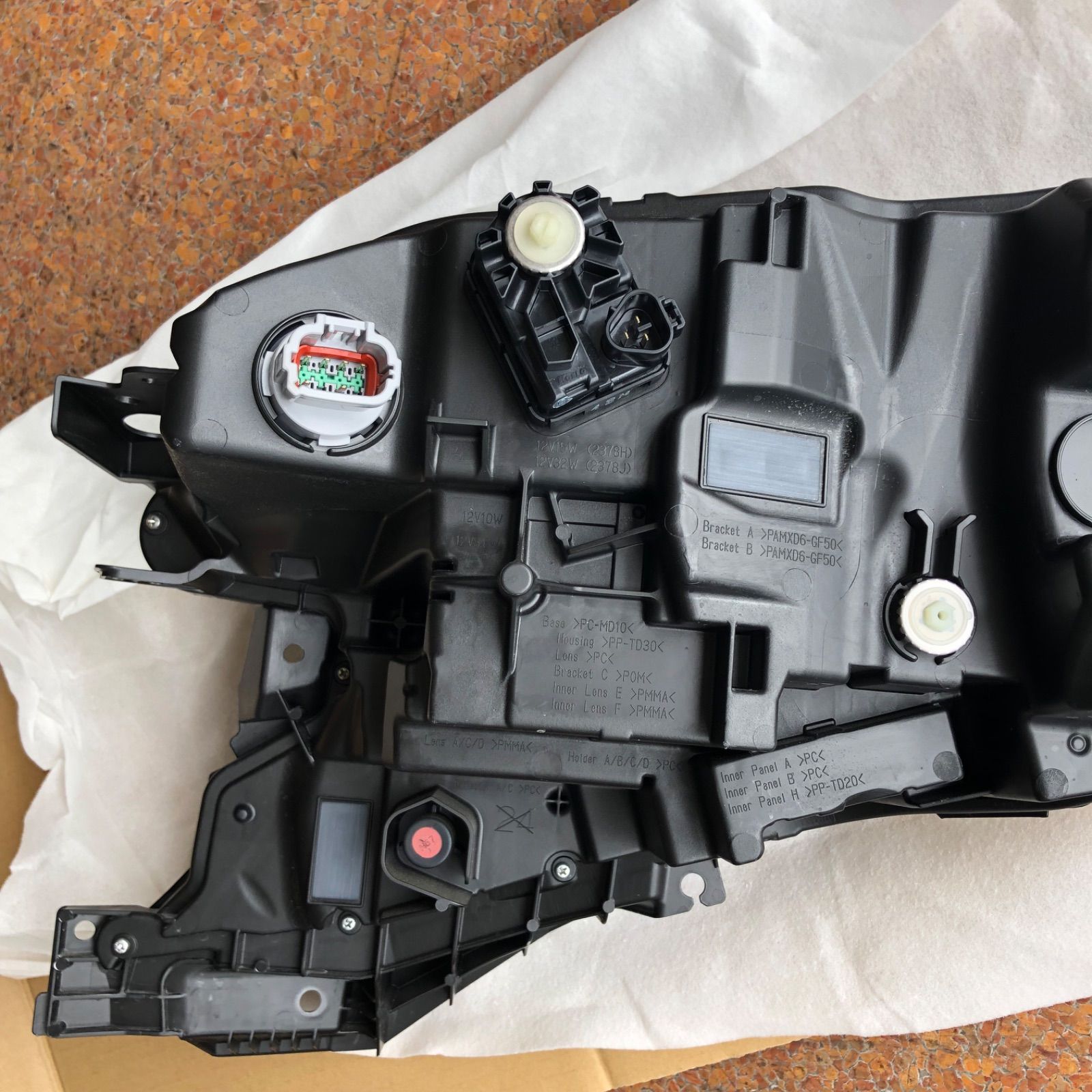 LED 26010-7PA0A
