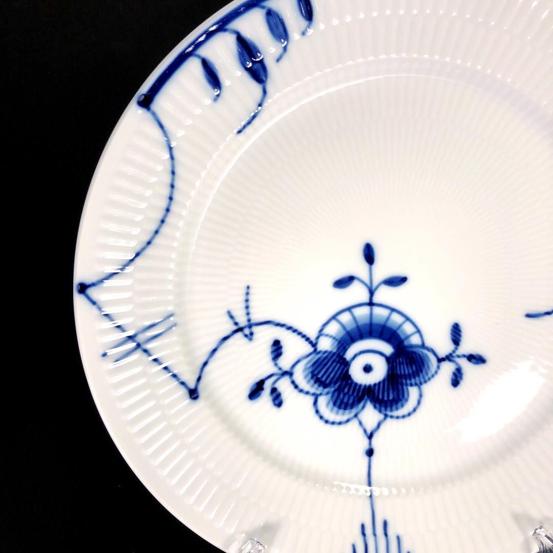 ロイヤルコペンハーゲン　大皿 ロイヤルコペンハーゲンROYAL COPENHAGEN ブルーフルーテッド メガ