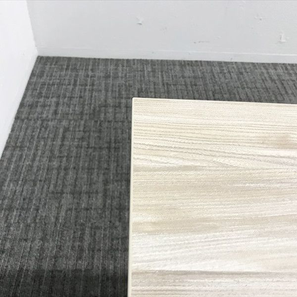 完成品 ミーティングテーブル
