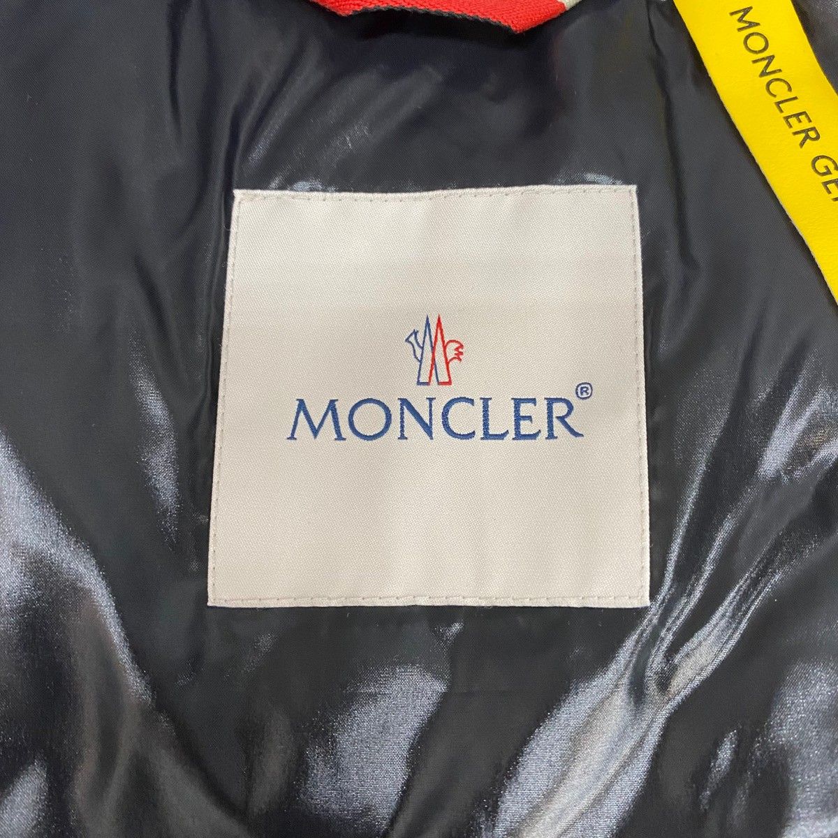 希少 新品MONCLER モンクレール x AWAKEアウェイク ダウン ベスト MONCLER GENIUS × AWAKE NY/モンクレール ジーニアス×アウェイク