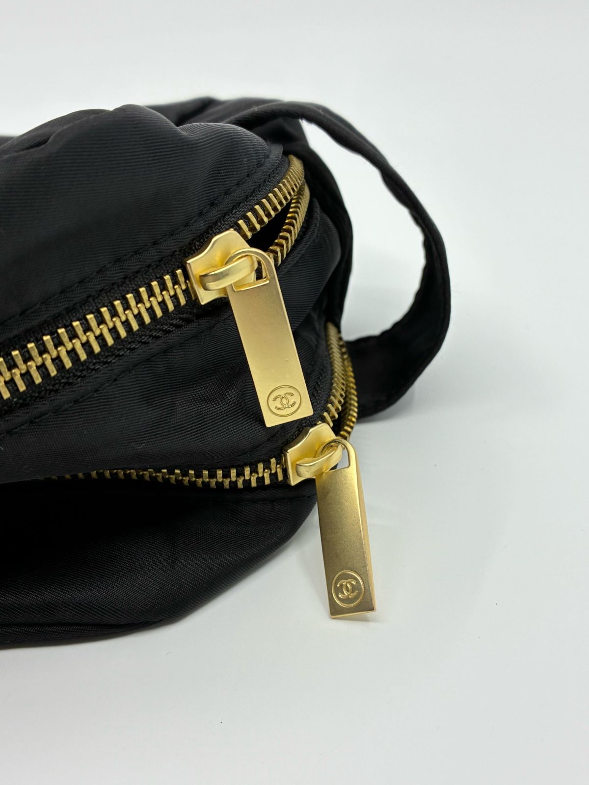 CHANEL シャネル ラ・コレクション ノベルティ ポーチ A1318A3 - メルカリ