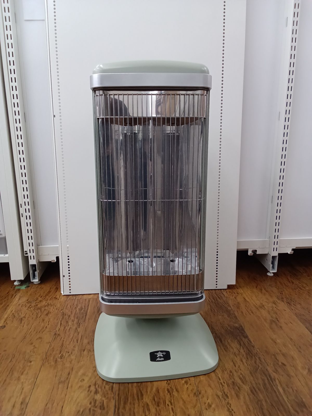 Aladin アラジン 遠赤グラファイトヒーター グリーン AEH-2G10AJ 21年製