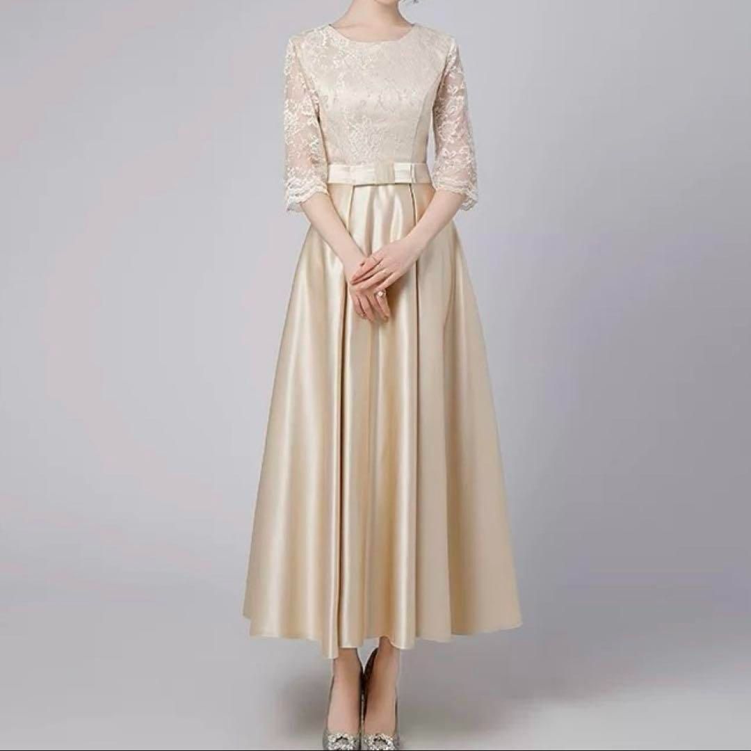 美しい花柄レースにサテンスカートの六分袖 イブニングドレス 25年新作 新品未使用 美しい花柄レースにサテンスカートの六分袖