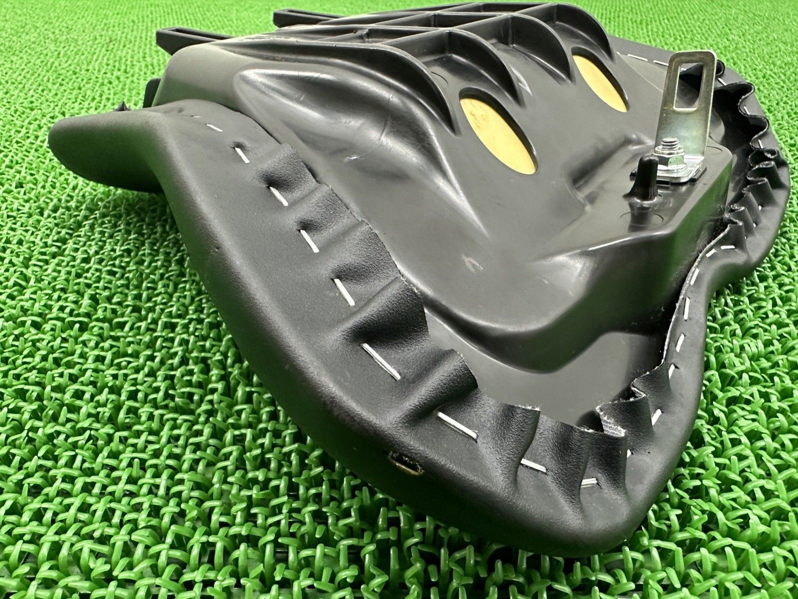 バイク ZX-4R フロントシート 53066-0670 カワサキ 純正 バイク 部品