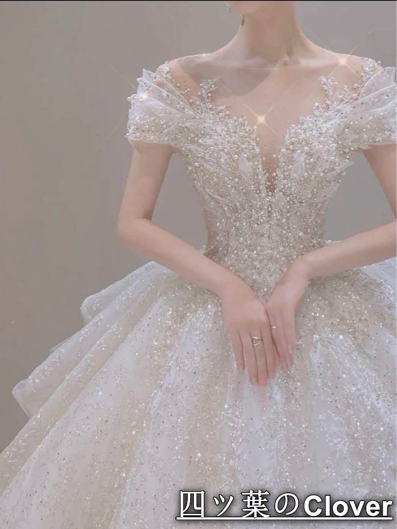 美品・未使用新品】ウェディングドレス キラキラストーン＆パール