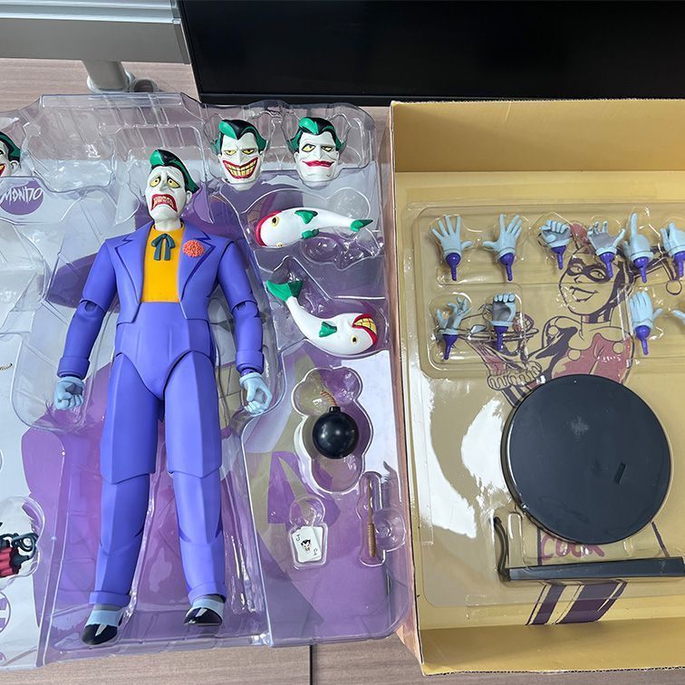 MONDO バットマン：ザ・アニメイテッド・シリーズ - ジョーカー フィギュア ワン12コレクティブ/ バットマン アニメイテッド シリーズ