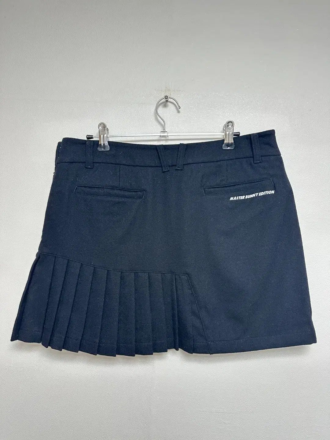 マスターバニーエディション 節約 ゴルフ 毛 スカート ブラック ( M ）