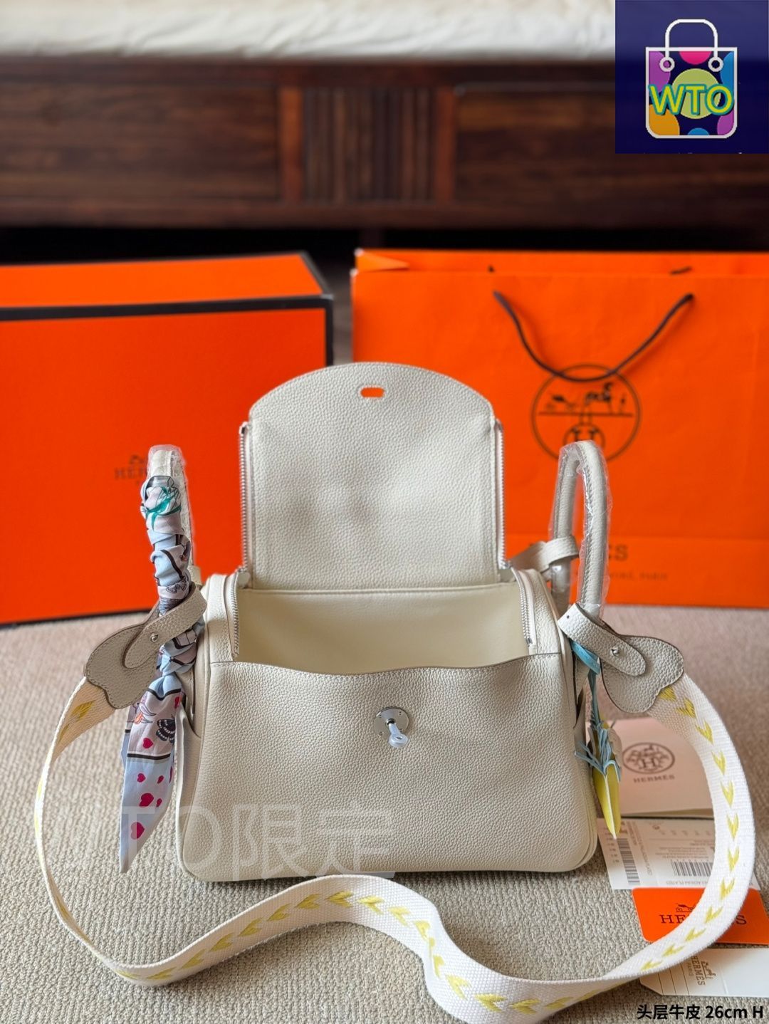 未使用新品　ショルダーバッグ　リンディ型　26cm　本革 楽天市場】エルメス リンディ 26（ショルダーバッグ