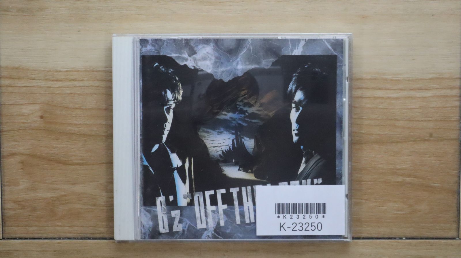 国内盤CD☆ビーズ/B'z□ OFF THE LOCK 【R32A1052/4988017013748