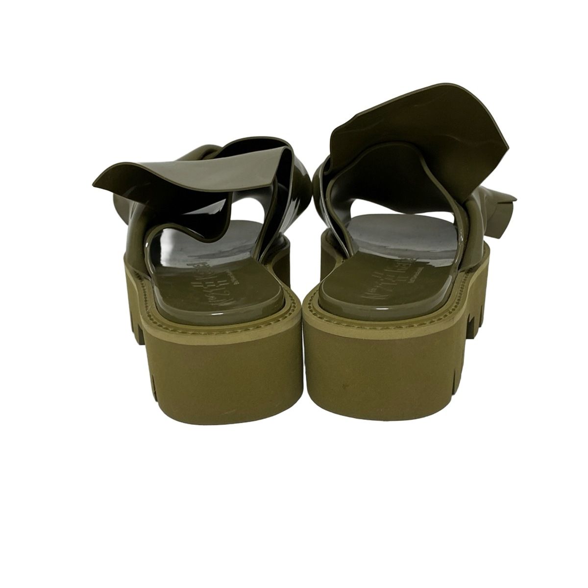 Kartell × N゜21 サンダル N°21（ヌメロ ヴェントゥーノ）の「N゜21×