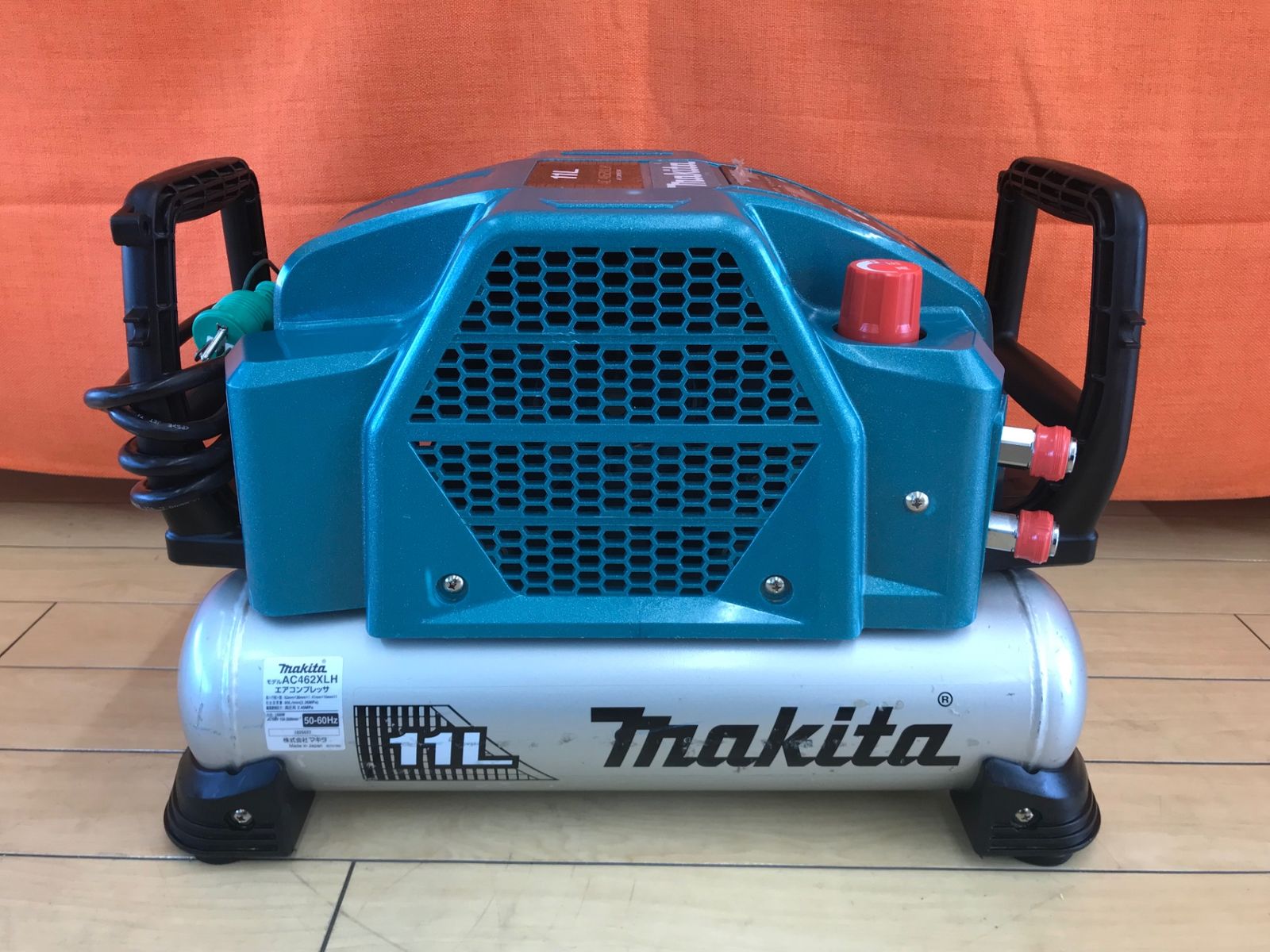 品 Makita|マキタ エアコンプレッサ AC462XLH ITQ991W0O4US エコツール小牧ｲﾝﾀｰ店 M02