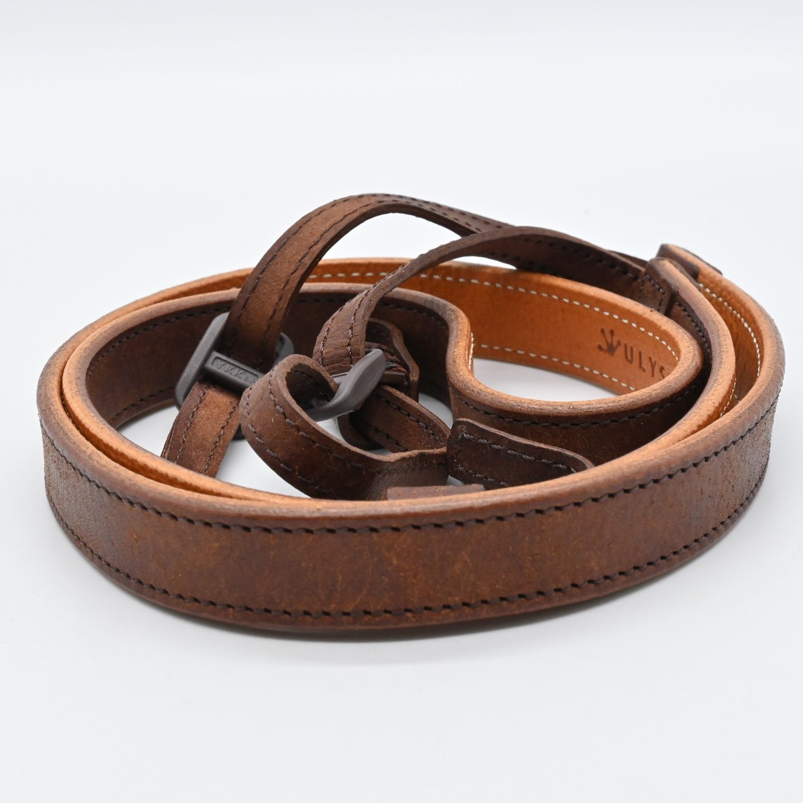 上品 ULYSSES クラシコストラップ チョコレーM