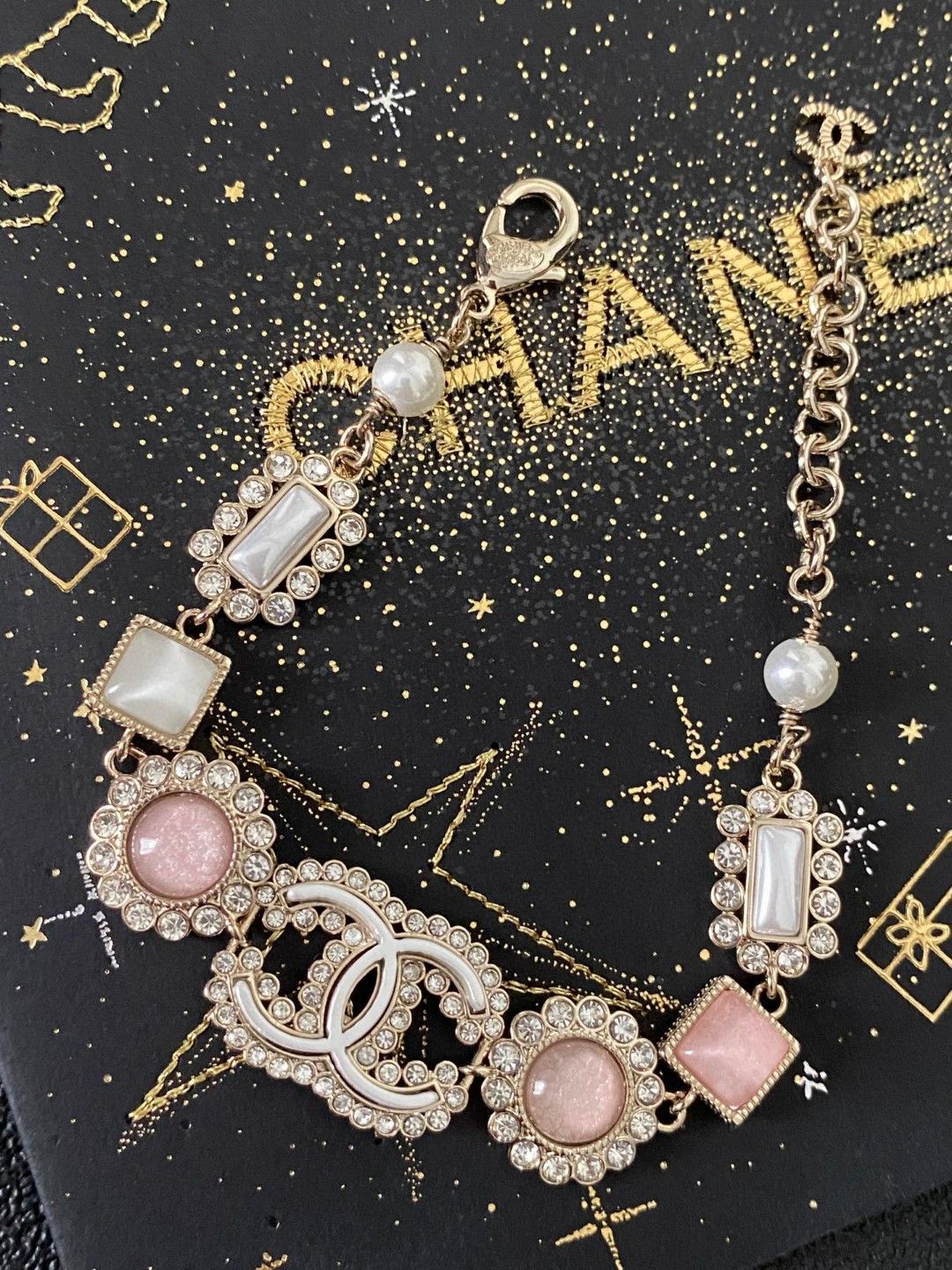 フォロー＆いいね大歓迎 ※自己紹介必読※ 様CHANEL ヴィンテージ バングル 今日特価】Chanel ヴィンテージ ブレスレット 送料無料！在庫