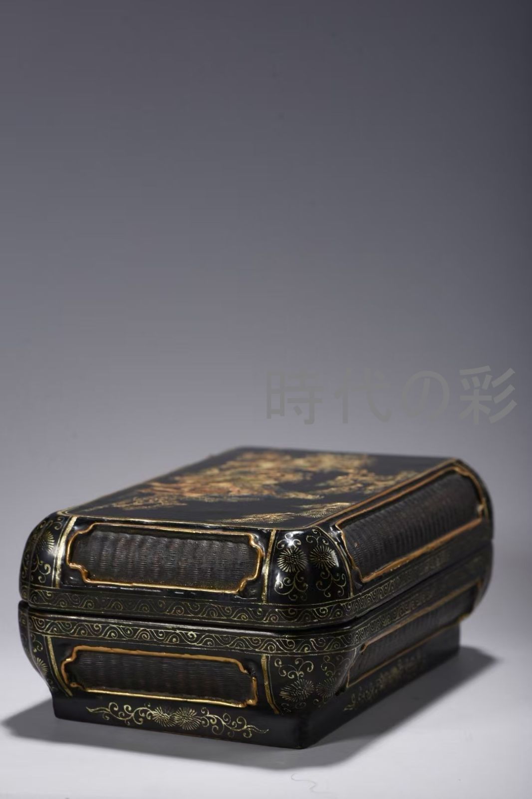 美術品・アンティーク・コレクション 中国古美術 清代 夾紵胎 描金漆器
