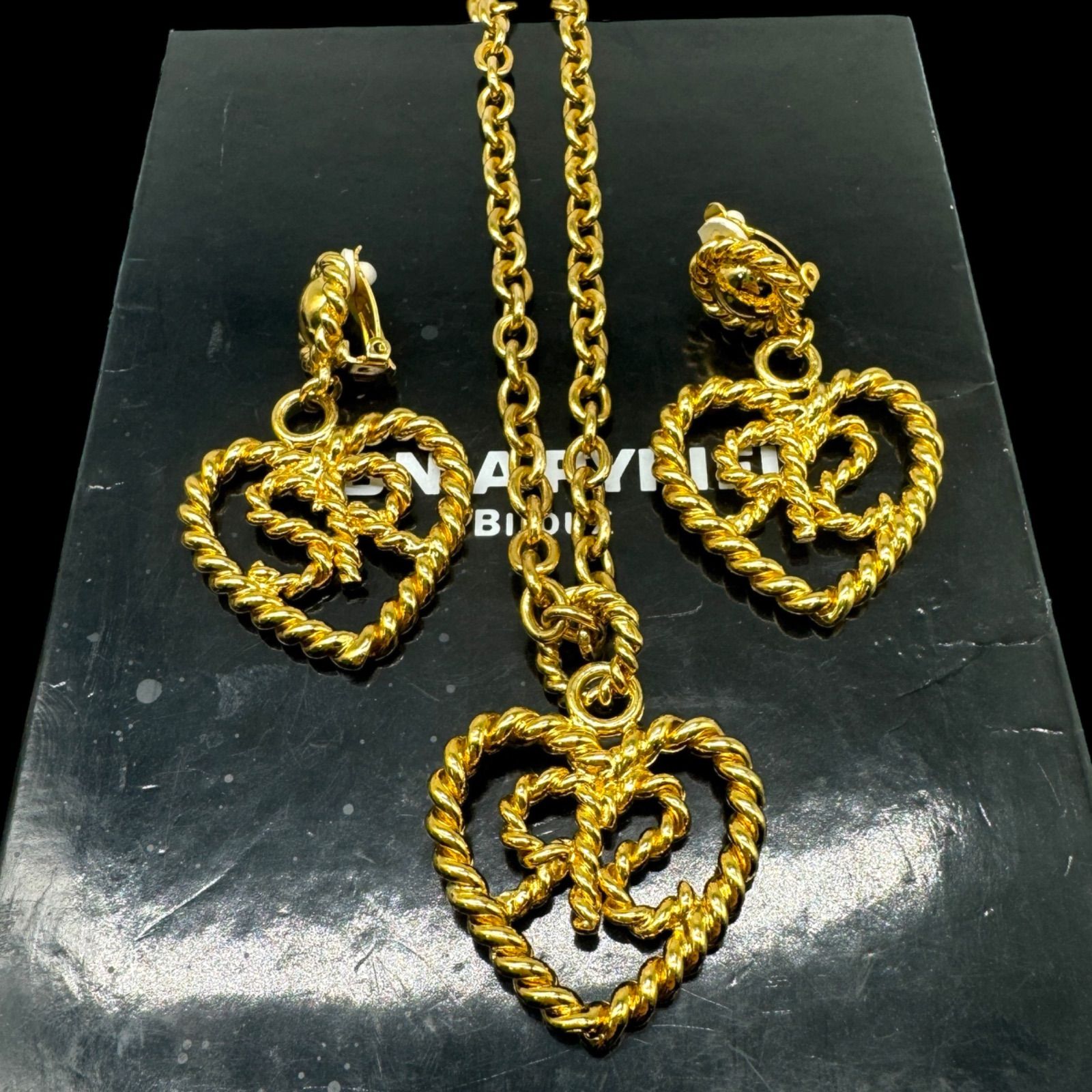 SEIKOセイコーマーベル 1957年 手巻き O/H済み Red Marble Genuine