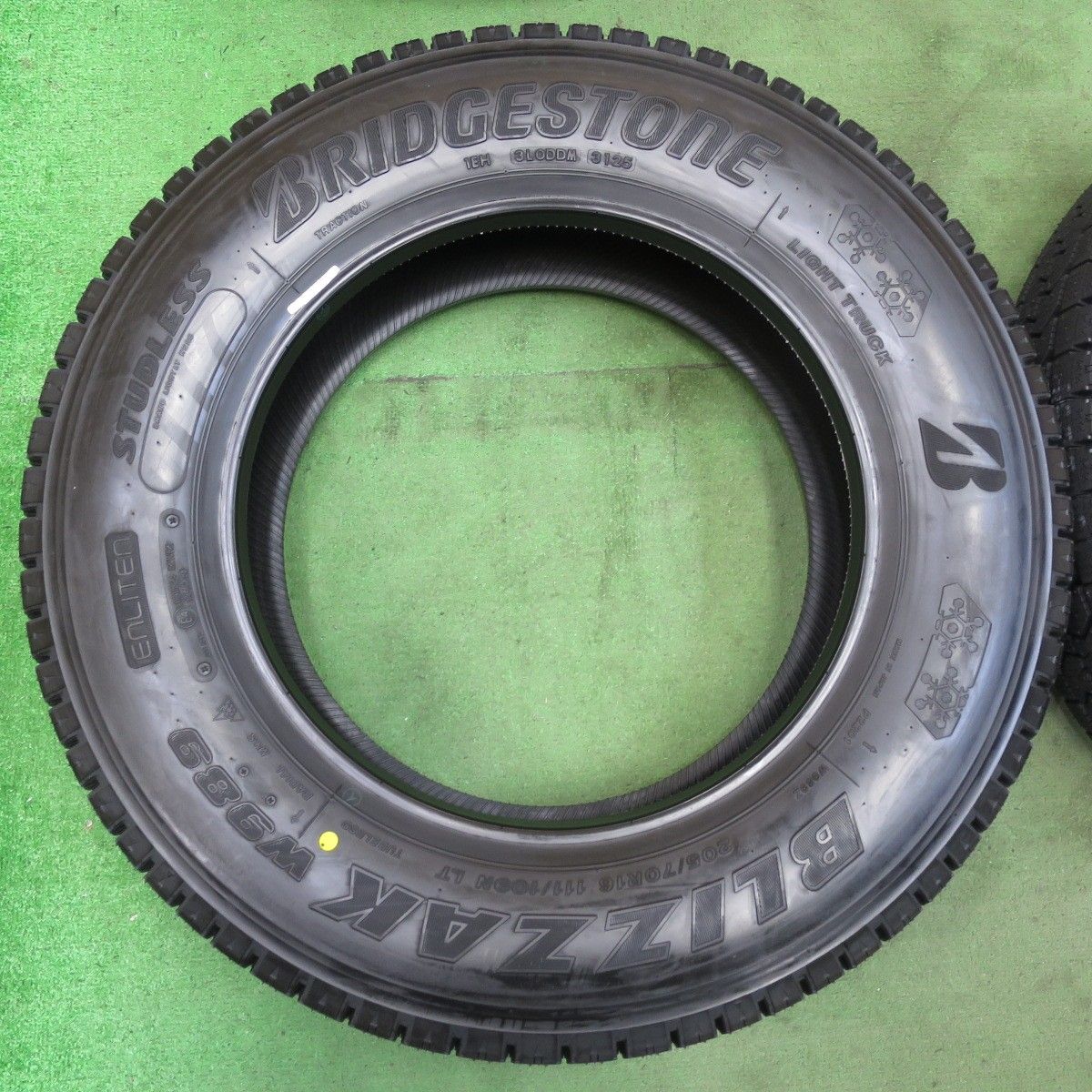 スタッドレス ブリヂストン